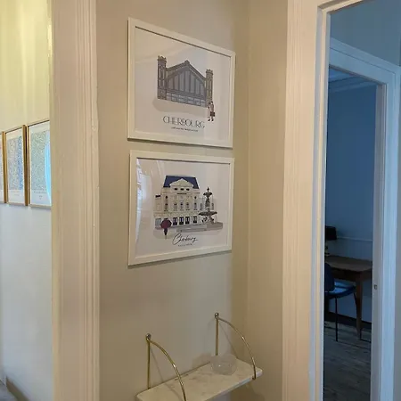 Le Grand Louis, Hypercentre